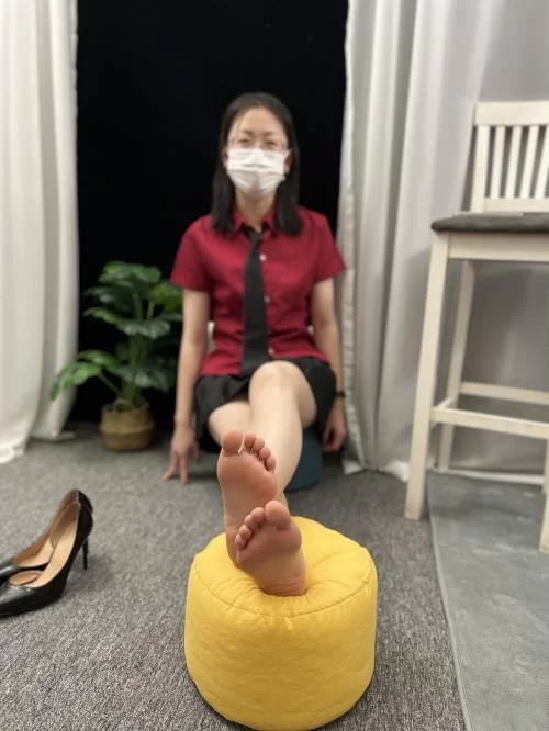 东禾摄影-短裙 凉拖高跟裸足[217P2V-1.5G百度网盘] [217p2v-1.5g]