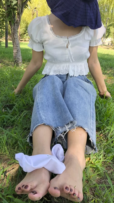 Maggie乔安 ASMR美腿、丝足作品合集 [ 32G] [15V3886P-32GB]