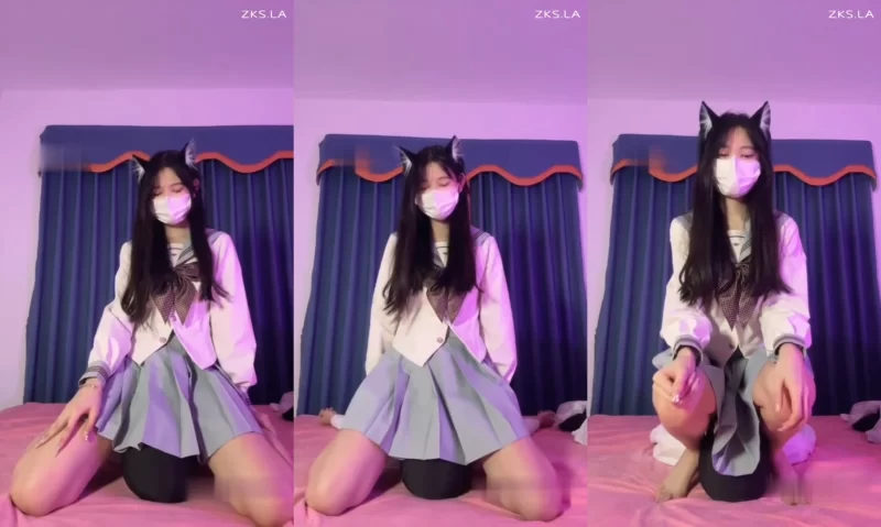 甜恬 女S口舌场 贱狗把主人舔高潮之后接着把女王的淫水 [1V-264MB]