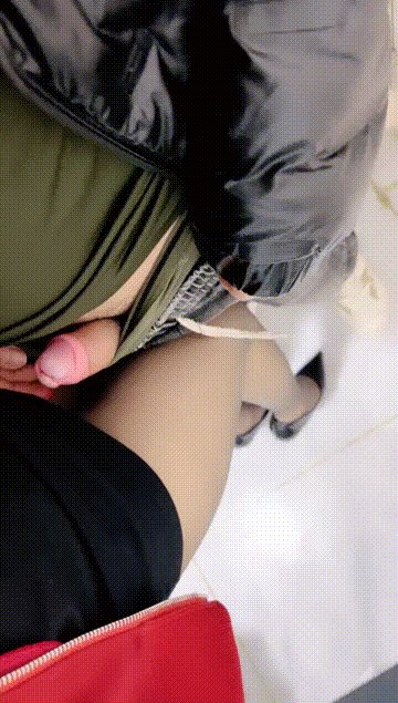 [BT]剧情演绎大奶骚妇逼痒难耐不停勾引小情人搽干净鸡巴直接无套开操做爱招式繁多44 [-]