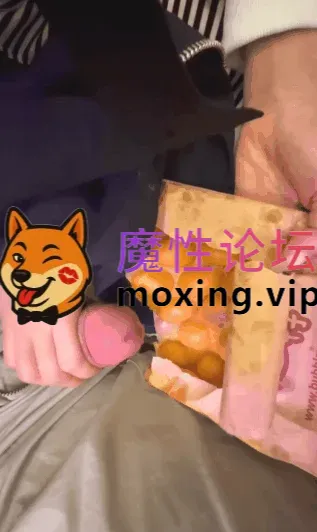 [度盘]超美整活御姐✅汐梦瑶✅最新作《大食堂户外挑战》满座的人潮、超高压场景—众目睽睽下把精液准确撸到鸡蛋,难度系数＝满天星 [-]