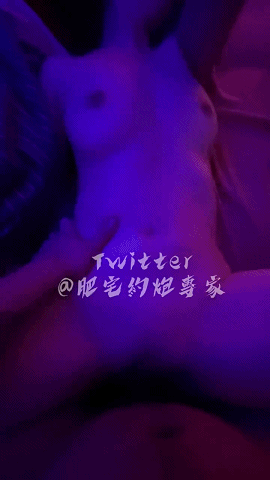 台湾顶流约炮网红《肥宅约炮专家》无套输出几十位高质量素人付费订阅视频合集 [-]