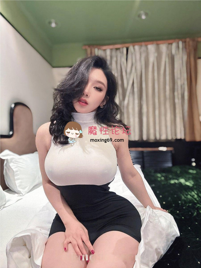 号称全网1500W粉丝博主[Eliya]爆炸身材福利私拍379p 58v 237m 夸克 [-]
