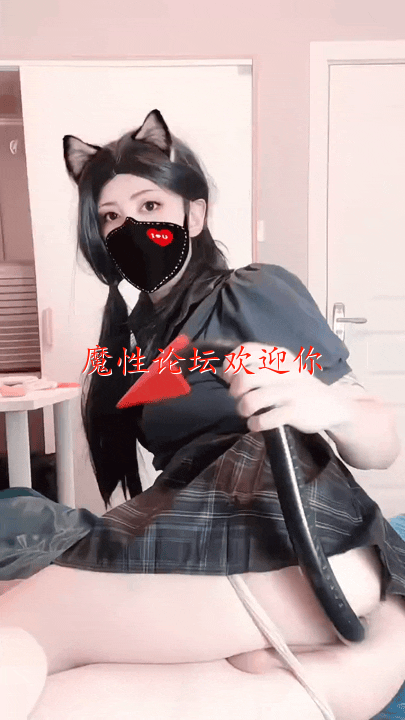 推特网红TS伪娘《三个橙子酱》拳交 巨屌怼肛屁眼开花 原版合集到26.2月《560V67G》 [-]