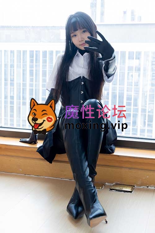 袜啵啵-甜甜圈-高跟长靴皮裤、厚黑丝五指袜[144P1V-1.25G百度网盘] [-]