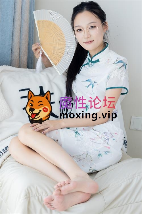 袜啵啵-焦糖-旗袍高跟凉鞋、肉丝裸足[1V1.2G百度网盘] [-]