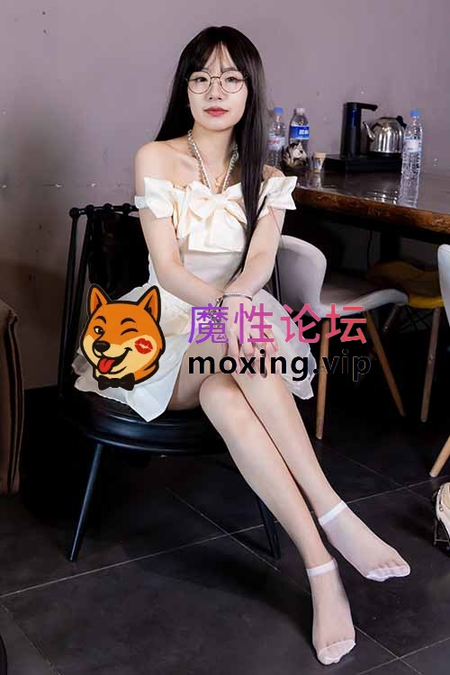 袜啵啵-小甜豆-超短裙高跟鞋短白丝裸足 [-]