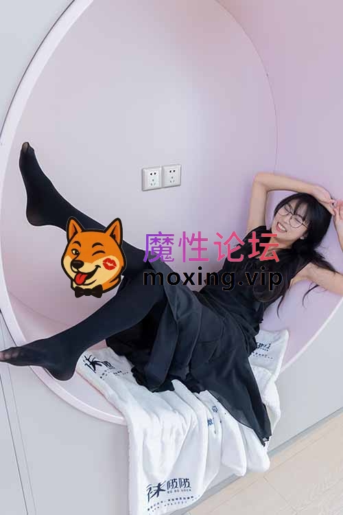 袜啵啵-奶油-平底鞋厚黑丝美腿[140P-1V-1.3G百度网盘] [-]