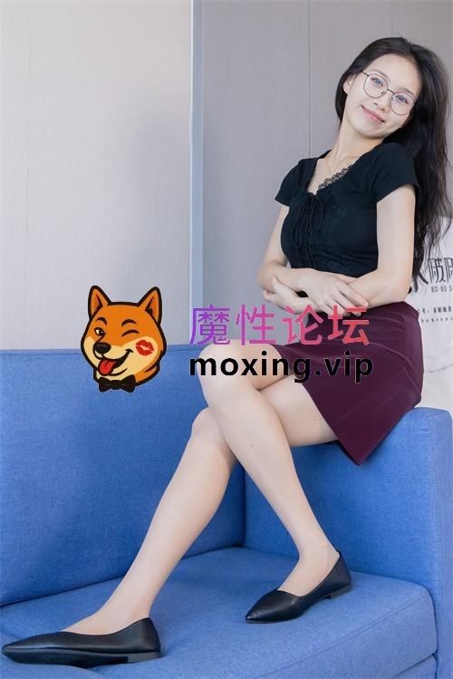 袜啵啵-芝士-平底鞋薄肉丝裸足 [142P1V-1.7G百度网盘] [-]