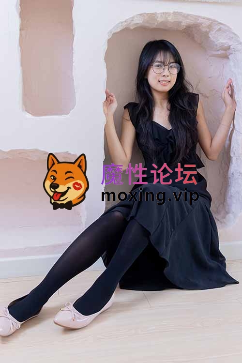 袜啵啵-奶油-平底鞋厚黑丝美腿[140P-1V-1.3G百度网盘] [-]