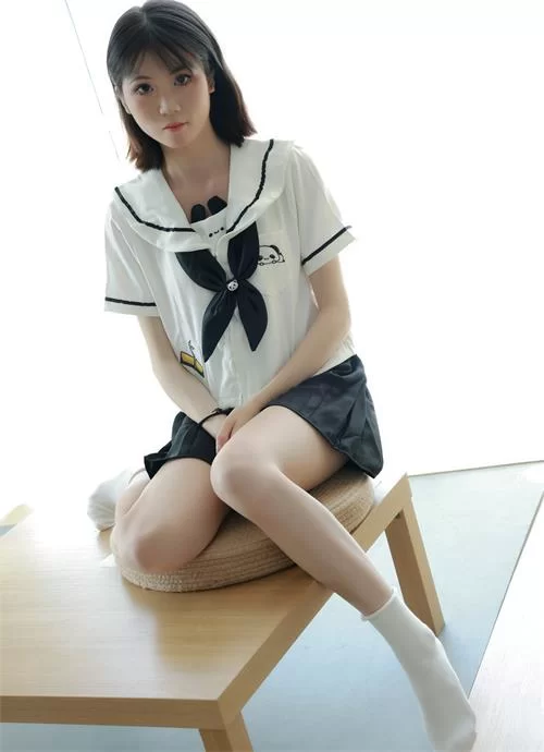 IMZSOCK爱美足-秋秋-私房超短裙棉袜裸足萌妹 [108p1v-1.6GB]