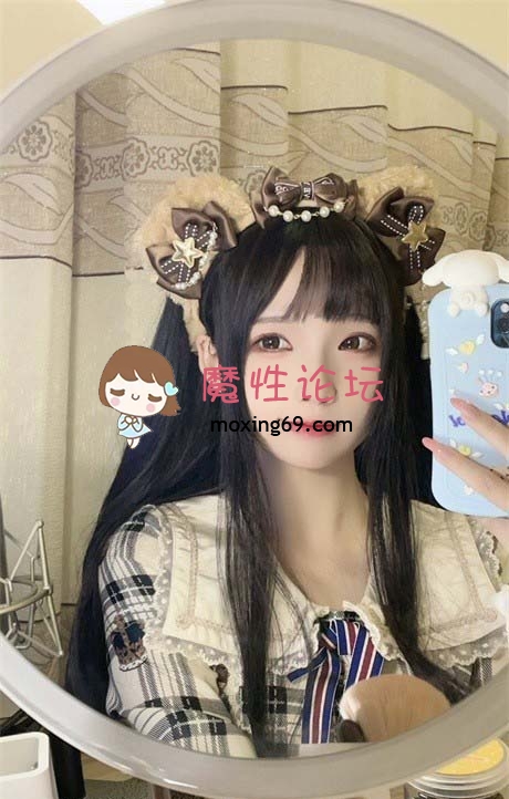 3套《一团墨染w》福利姬中极品，神仙颜值，幼态萝莉，大胆掰白虎穴，双跳蛋自慰 [2V ] [BT] [-]