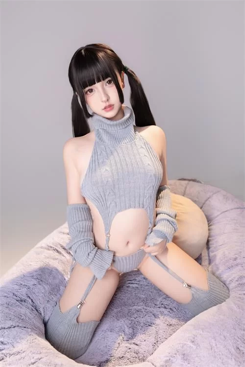 神楽坂真冬-灰色轨迹-性感毛衣裙诱惑[75P2V-468M 百度网盘] [75p2v-468MB]
