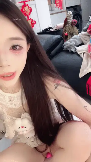 20小时核弹粉嫩小白兔顶级名媛外围女神堪比校花➦ [14V-12.7GB]