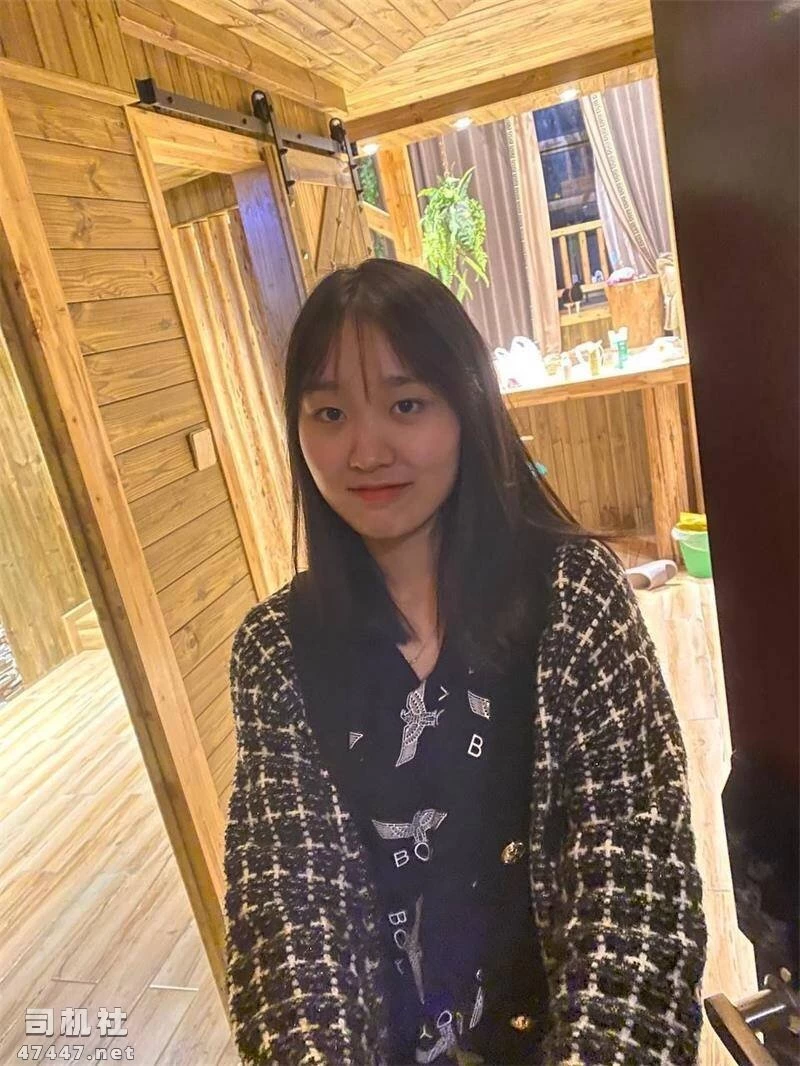 S级别泄密超有感觉的大学妹妹泄密流出 [11P/1V-1.34GB]