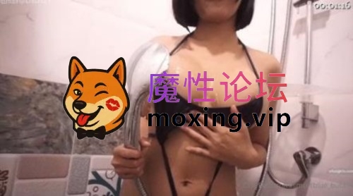 Onlyfans喜欢COS大奶网红《smurfblue》深喉口交无套啪啪自拍 约男友打炮1 [NV5.5G][百度] [-]