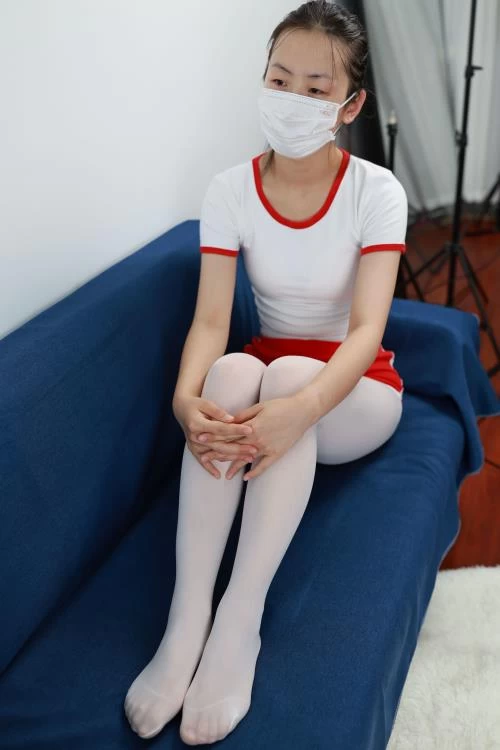 东禾摄影-体操服白裤袜帆布鞋 [193P2V-1.5G百度网盘] [193p2v-1.5GB]