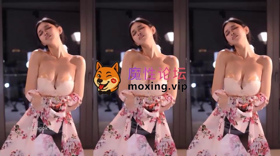 CC 小恩雅-124 巨乳 乳贴 脱浴袍 半裸裸舞 抖胸舞 抖成球 [1V161M][百度盘] [1V161M-]