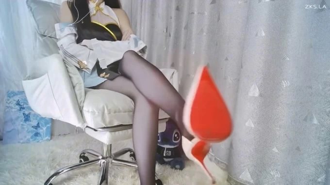 玖九与柒七 黑丝鸣潮白芷cos[1V-185MB][磁力链接 pikpak] [1V-185MB]