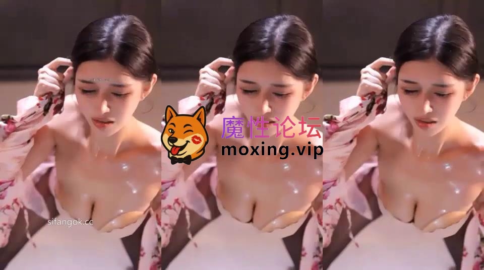 CC 小恩雅-124 巨乳 乳贴 脱浴袍 半裸裸舞 抖胸舞 抖成球 [1V161M][百度盘] [1V161M-]