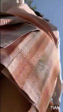 [BT]抄底超多极品女神裙底风光 端庄优雅靓丽女神可爱小内内 极品颜值身材 无线遐想 [-]