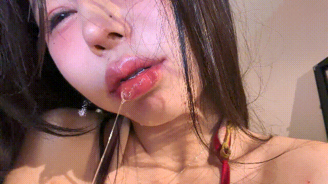 sp站健身御姐《xiaowan_x》极品蜜桃臀在健身房半脱裤训练户外更衣室厕所自慰诱惑45V54.8G [-]