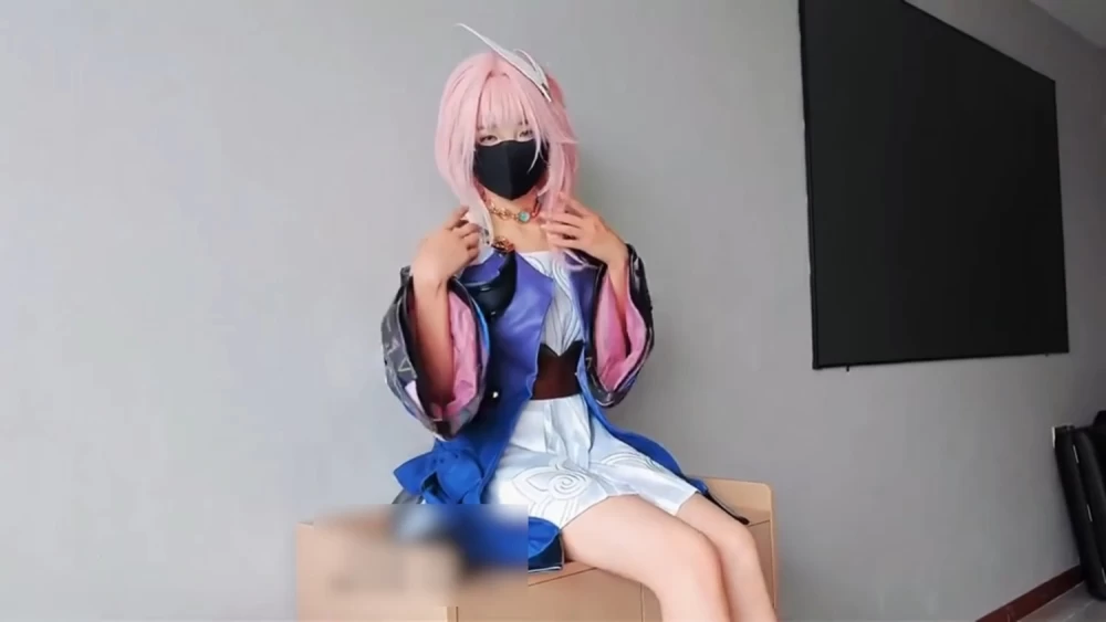 甘碧妹摄cosplay昔涟TK挠脚 [1v-3.45GB  1小时07分]