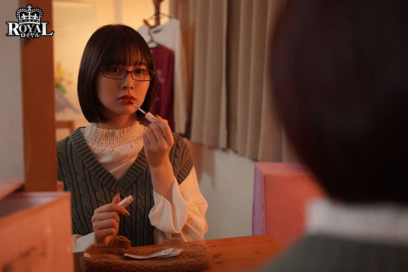 [BT]royd-294 僕の姉は地味で控えめですが眼鏡を外すと絶世の美女で我慢できず迫ったら素股からの生挿入で初中出しをさせてくれました。 鳳みゆ [-]