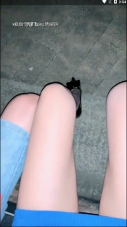 样子有点混血感的美女主播假扮站街妹路边绿化带搭讪年轻小伙到钟点房开房 还说自己半年没做过爱了 790M 磁力 [-]