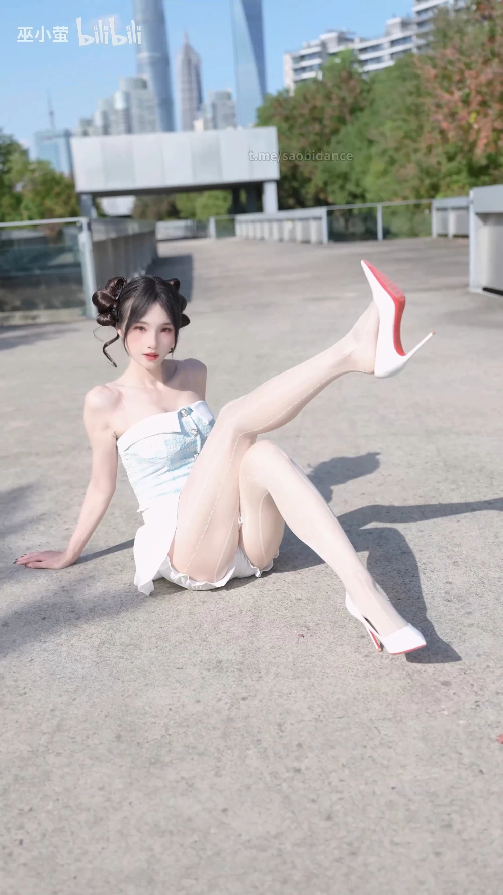 巫小莹充电视频合集 [30V-26GB]