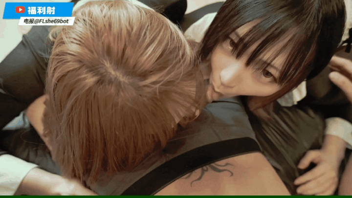 推特极品TS伪娘《 Evelyn涵》 伪娘直男户插互口、尿在屁眼里边插边尿淫乱重口三P群交合集 [-]