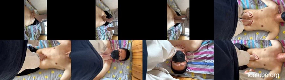 素人美术生冉冉第一视角脚尖旋转踩踏与踩脖子 [1V-379.3MB]