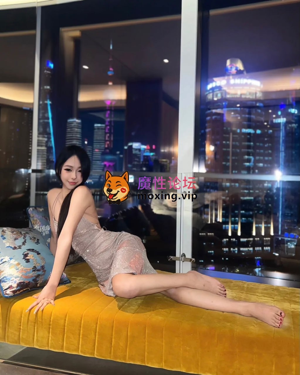 顶级反差女神复出《一只顶美》露脸口交性爱啪啪5月20最新合集 34g142v [-]