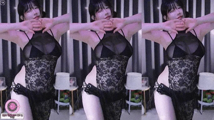 自录无水印韩国巨乳女主播BJ그릴래영蕾颖7月热舞合集 [12V-1.8GB]