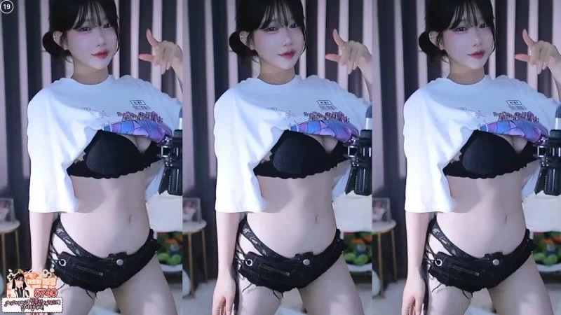 自录无水印韩国巨乳女主播BJ그릴래영蕾颖7月热舞合集 [12V-1.8GB]