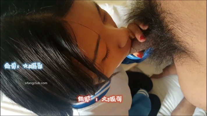 大Y摄影 - 微博恋足大神 足交口交 玉足嫩脚踩踏鸡巴 经典恋足 大合集《8713P61V94G》 [-]