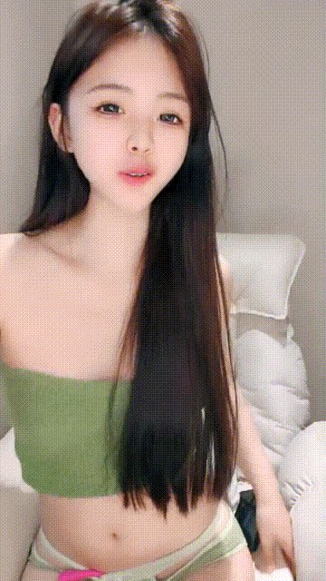 [BT]-白丝高跟露脸高颜值小懒猫深夜激情大秀诱惑狼友，揉奶玩逼特写展示，跳蛋塞逼里道具抽插，浴室诱惑尿尿刺激8 [-]