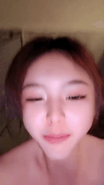 [BT]绝美校花女神粉嫩嫩美少女小懒猫下海福利全裸骚舞道具喷水超诱人女体满满撸点 [-]