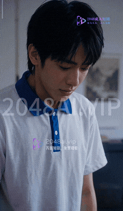 [夸克]AI短剧《我把妈妈变淫荡》第1-9集 母子乱伦 原版 [2.5GB 9V] [-]