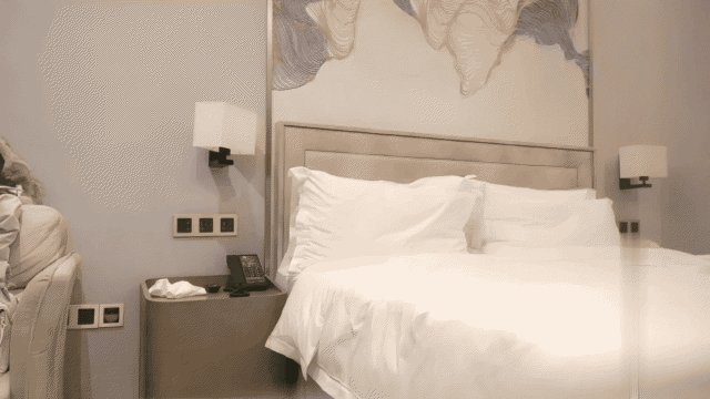 [BT]李寻欢探花花臂纹身高颜值甜美嫩妹子，舔奶摸逼深喉口交翘起屁股后入猛操134 [-]