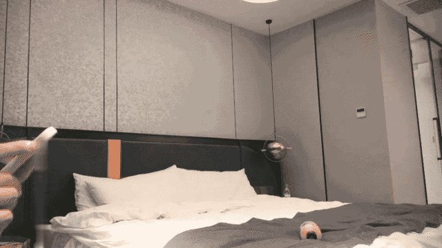 [BT]李寻欢探花网红脸外围_黑丝肥臀翘起摸穴，扛起腿一顿爆操133 [-]