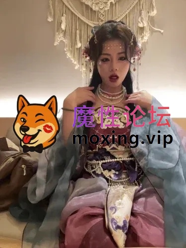 反差骚母狗Asia-GoodLuck 户外极限大胆露出整理合集《196V/159G》《百度盘》 [-]