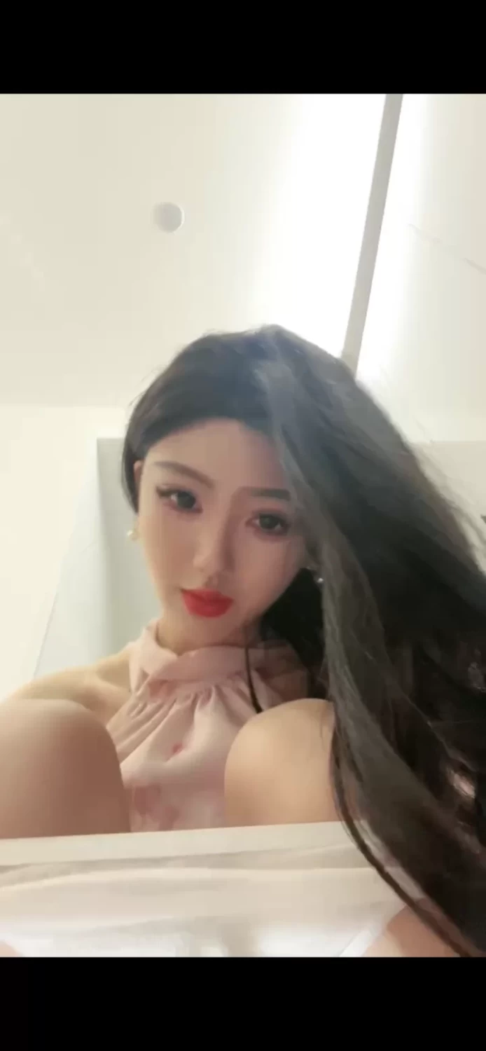 司宁青 舔脚舔鞋足控调教 [1v-364MB]