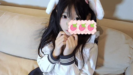 [度盘]1月4日流出  老虎菜SVIP频道独家内容--甜妹天花板--第一弹 0.4GB/1V/18GIF [几V多大-]
