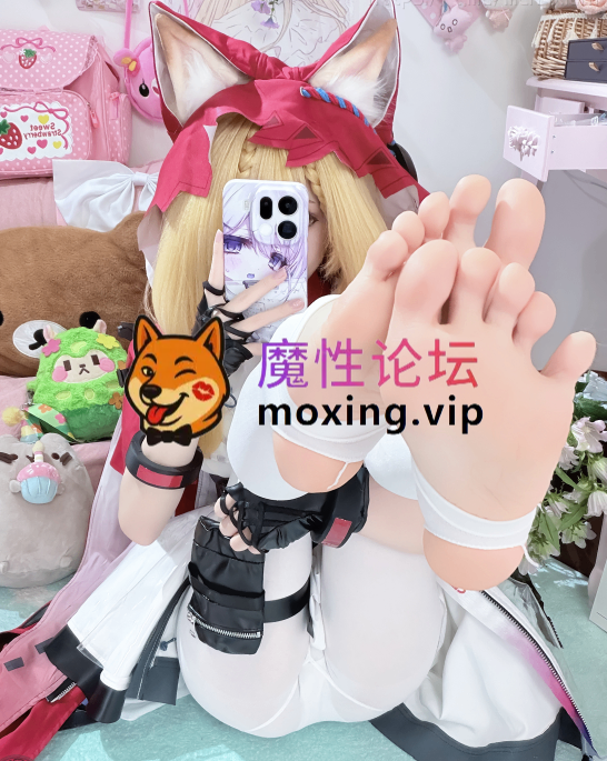 [夸克]贫乳足控萝莉coser《染三/ran3》2610月终末地洛茜~各种丝足 [108P 7V+2.03G] [-]