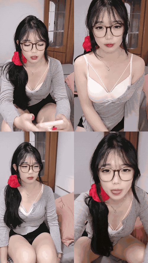 [BT]06年小甜甜 萝莉小学妹 仙女下凡 超级漂亮 洗澡诱惑 掰逼自慰001 [-]