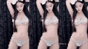 重磅CC人气女神元气西西定制透明内衣肥臀大奶 [2V-1.2GB]